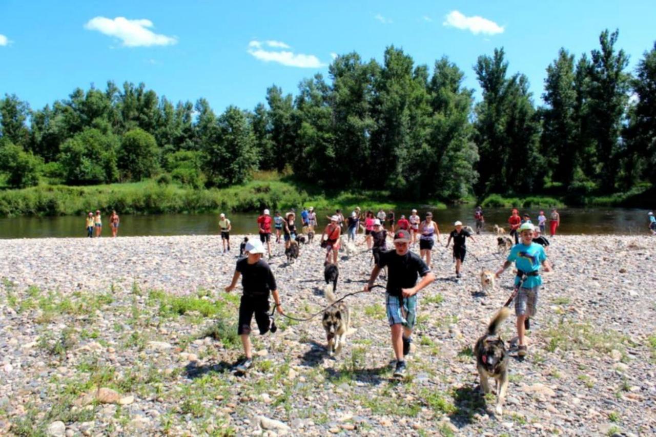 Les Gites Du Val Valprivas Luaran gambar